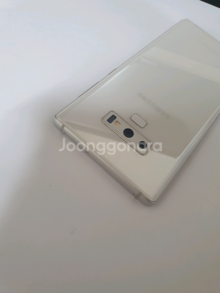 갤럭시노트9 잔상없어요 128기가 화이트--2
