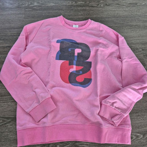 앤앤마코 4xl 맨투맨팔아요(160정도)