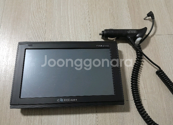 파인드라이브 3D네비게이션 IQ3D3000BLACK--0