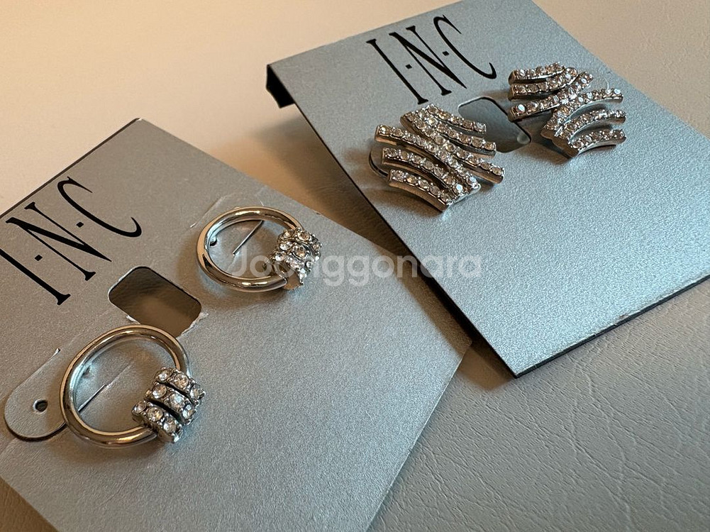 INC 인터네셔널 컨셉트 귀걸이 (새상품)--5