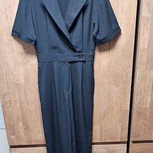 (여성용) 블랙 점프 슈트