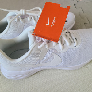 나이키 레볼루션6 남성 운동화 러닝화 조깅화 275