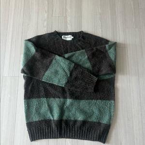 블랭크룸 할리 스코틀랜드 니트