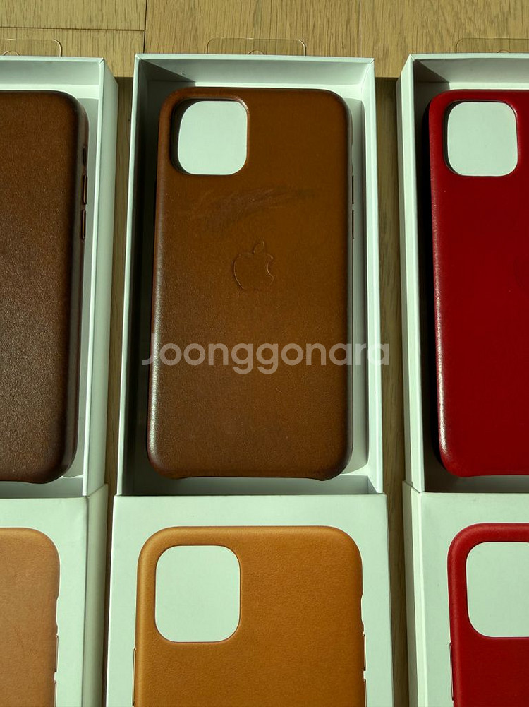 애플 정품 아이폰11프로 가죽케이스--2