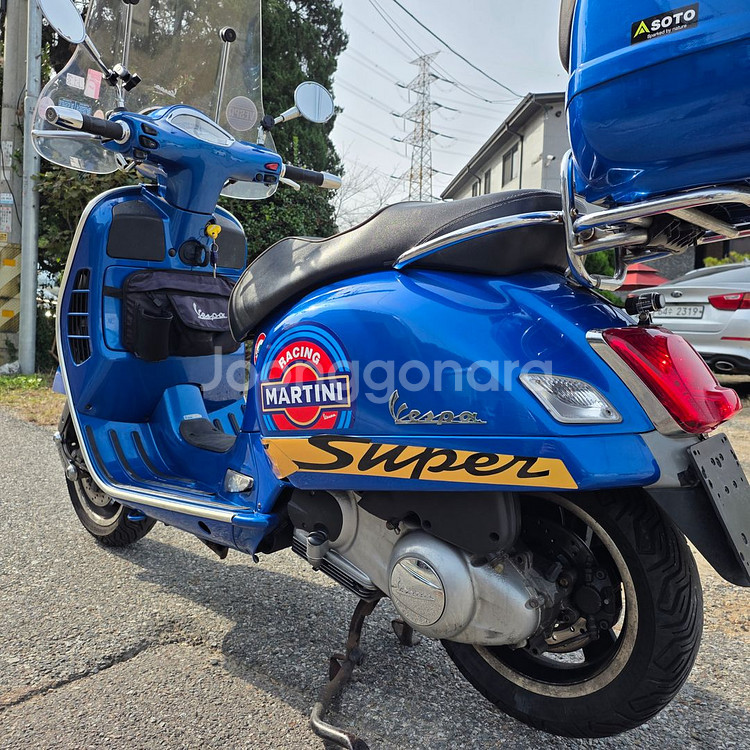 베스파gts300 15년 3만 저렴하게 판매합니다.--4