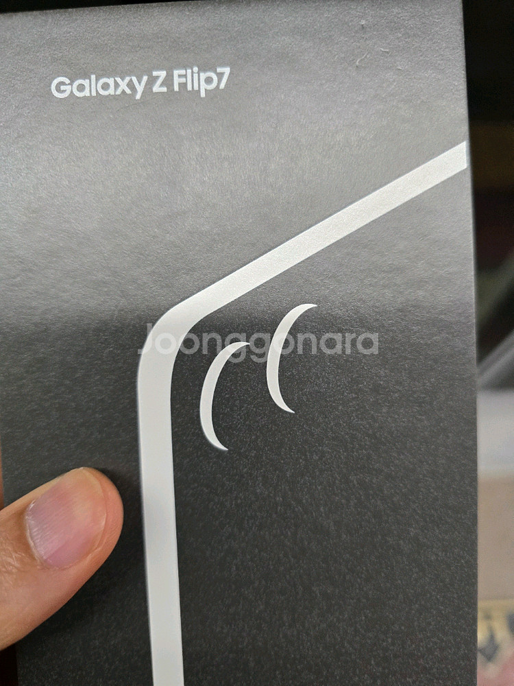 갤럭시 Z플립7 256GB 블루 자급제 미개봉--0