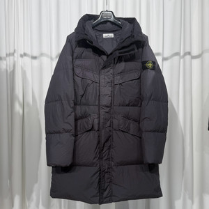 (L)스톤아일랜드 크링클랩스 22fw 롱패딩