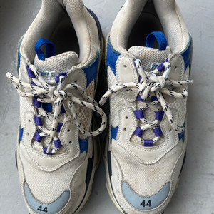 발렌시아가 트리플 S 44 290