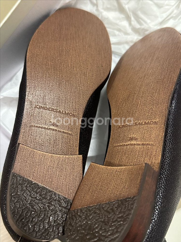 킨더살몬 클라우드 레더 로퍼 235--5