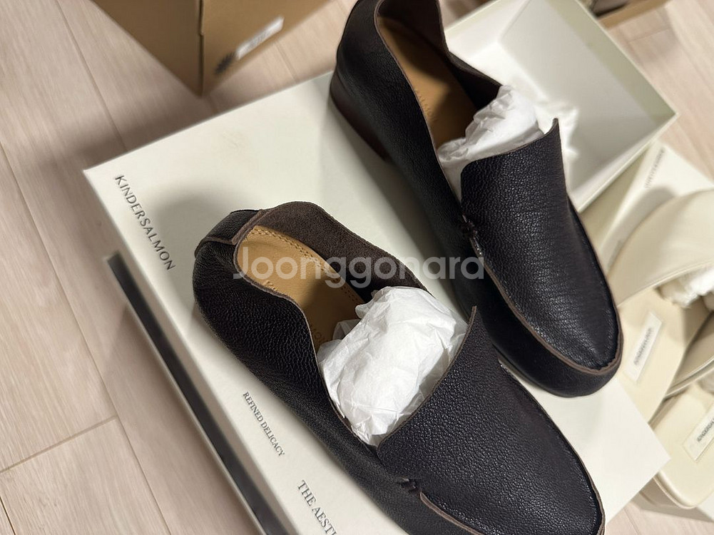 킨더살몬 클라우드 레더 로퍼 235--2