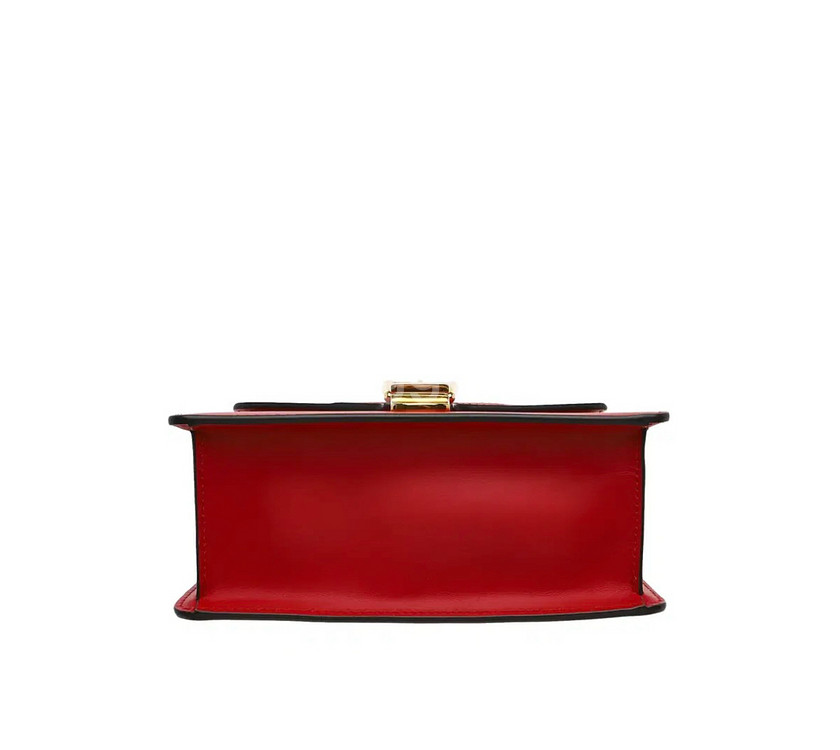 구찌 미니백(송혜교)--2