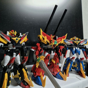 모데로이드 무한신성 외 다수 가조립 팝니다