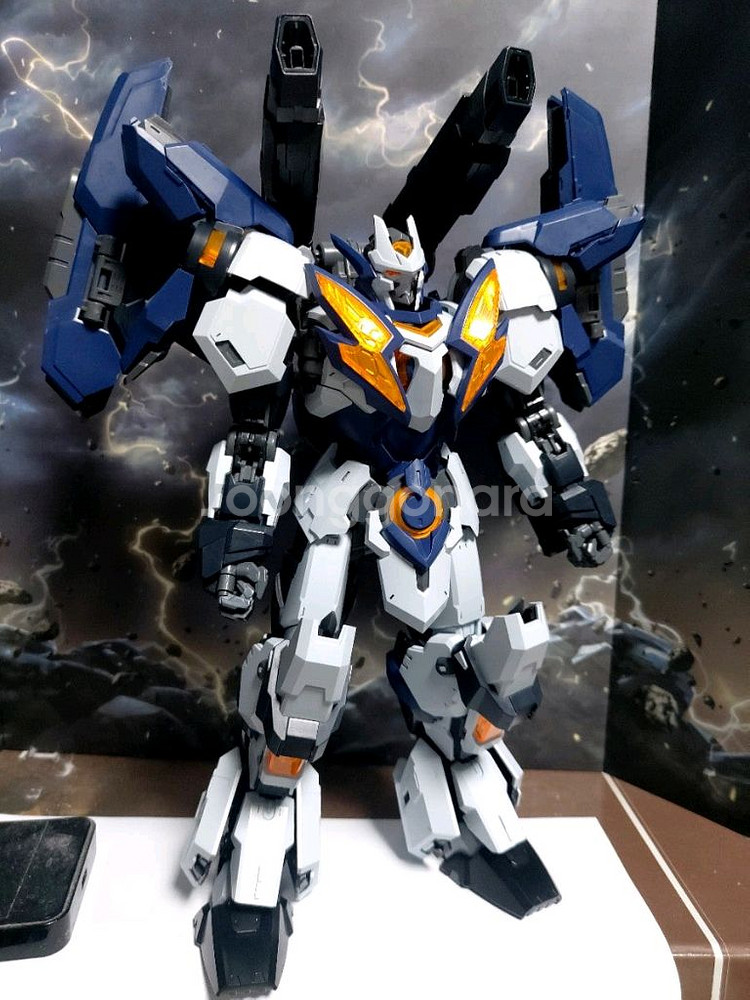 모데로이드 무한신성 외 다수 가조립 팝니다--3