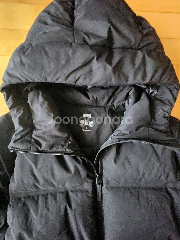 유니클로 심리스 다운패딩 M--4