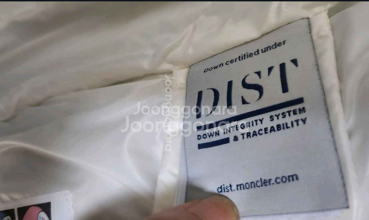 새제품 몽클레어 패딩 55사이즈/14A--7
