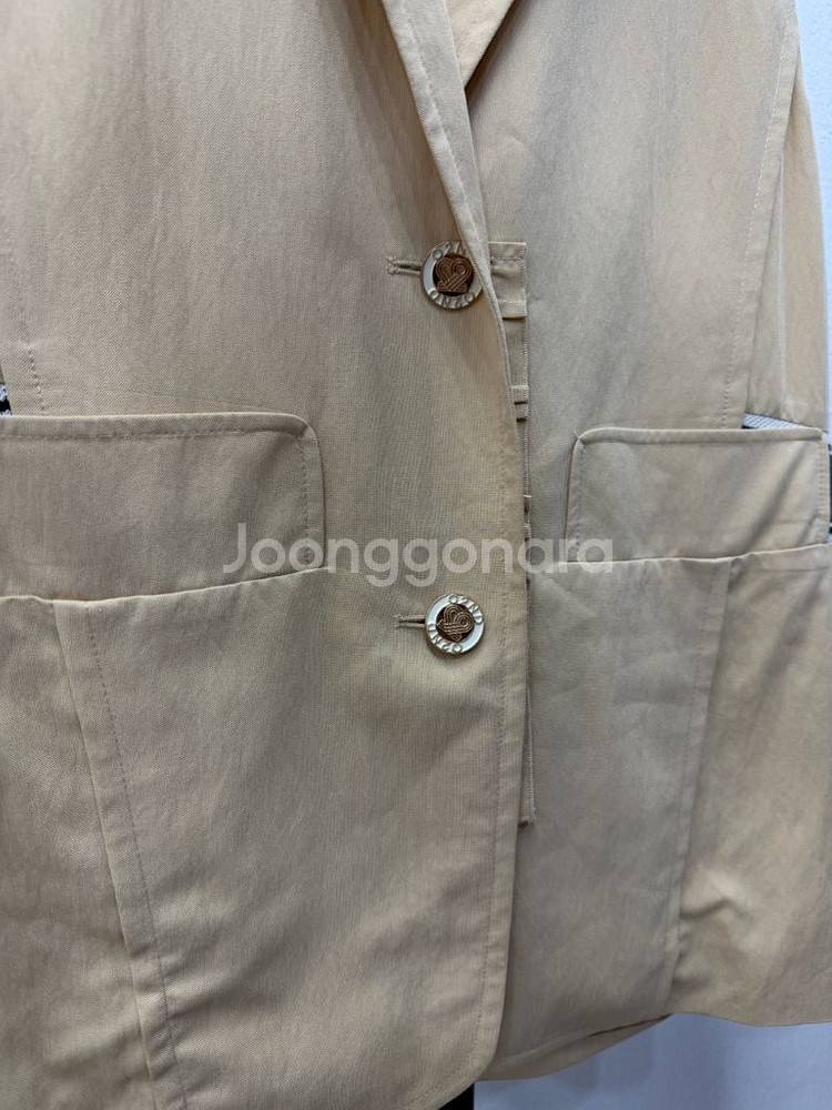 정품) O2ND 오즈세컨 한섬 22ss 레터링 베스트 자켓 76--4