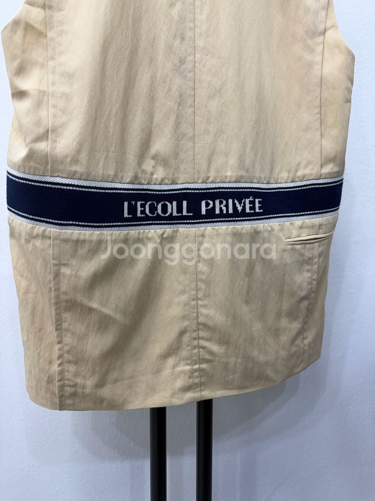 정품) O2ND 오즈세컨 한섬 22ss 레터링 베스트 자켓 76--5