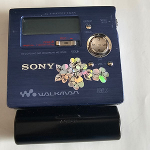 SONY MZ-R909 MD 워크맨