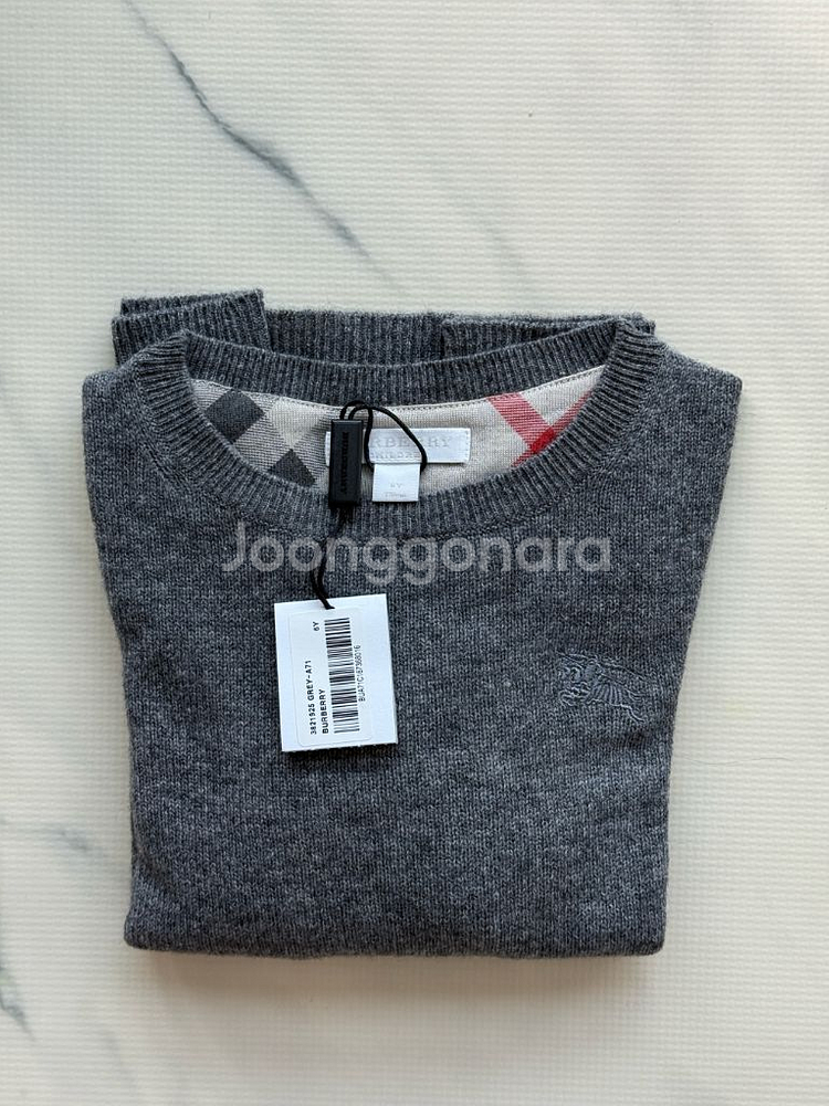 버버리 키즈 캐시미어 니트 스웨터 새상품--3