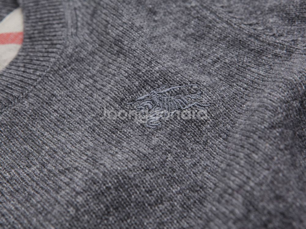 버버리 키즈 캐시미어 니트 스웨터 새상품--1