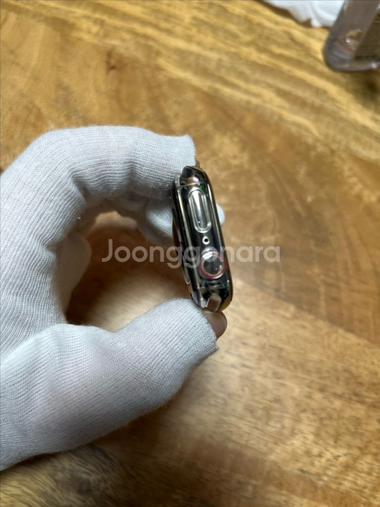 애플워치8 41mm 스테인리스 모델 팝니다.--1