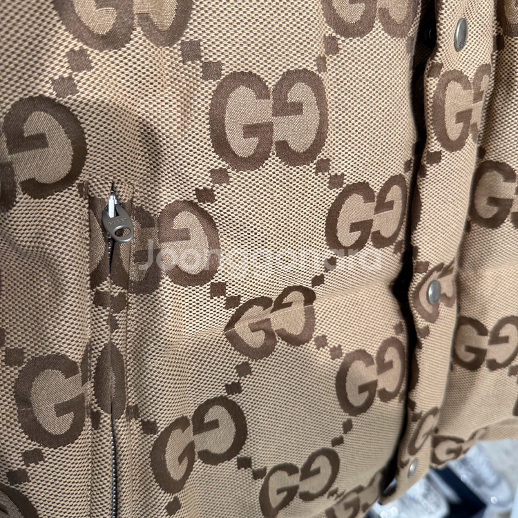 구찌 GG 패턴 구스다운 패딩 점퍼--4