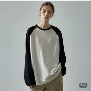 클래식 래글런 티셔츠