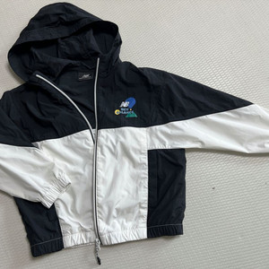 뉴발란스 키즈 바람막이 자켓 120