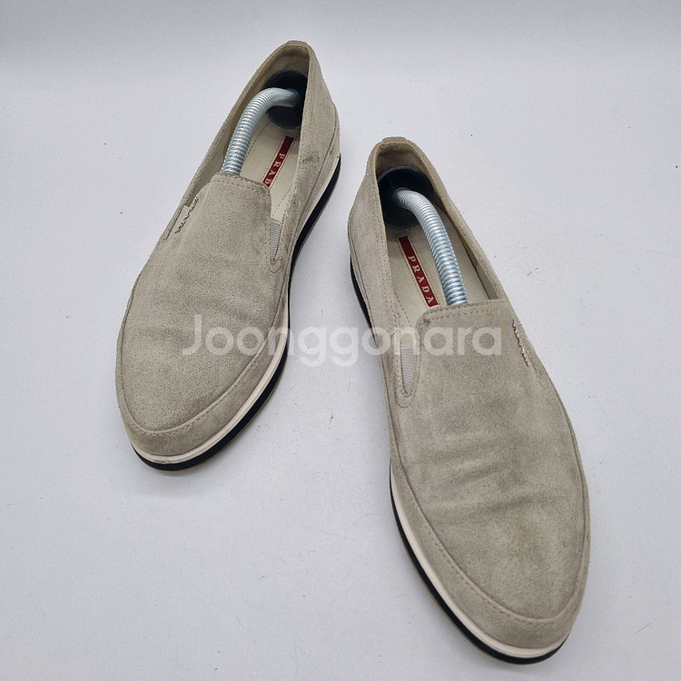 프라다 스웨이드 슬립온 스니커즈 그레이 여성 250mm--5