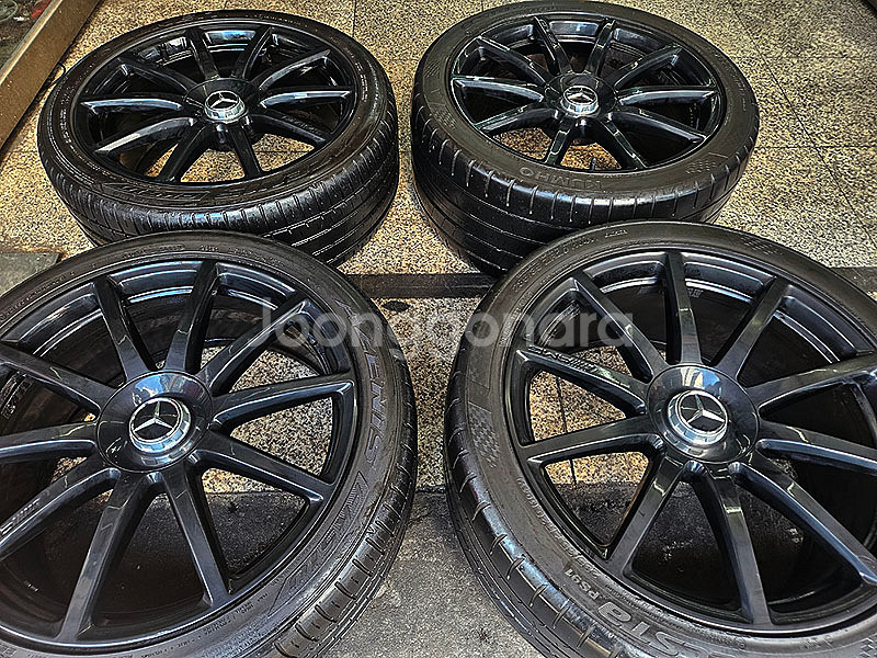 벤츠 W222 S63AMG 순정 20인치 휠 타이어--1