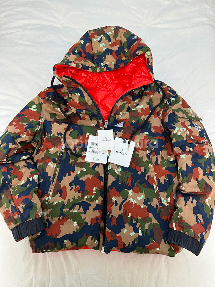 (정품) 몽클레어 남성양면패딩 루즈핏 신품급 판매--1