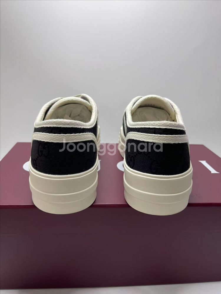 구찌 로고 스니커즈--3