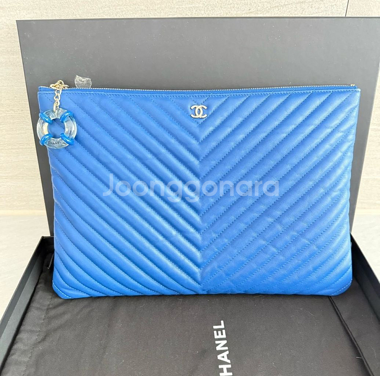 샤넬 퀼팅 램스킨 클러치백 라지--0