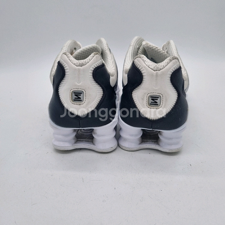 나이키 샥스 TL 화이트 메탈릭 플래티넘 여성 245~--6