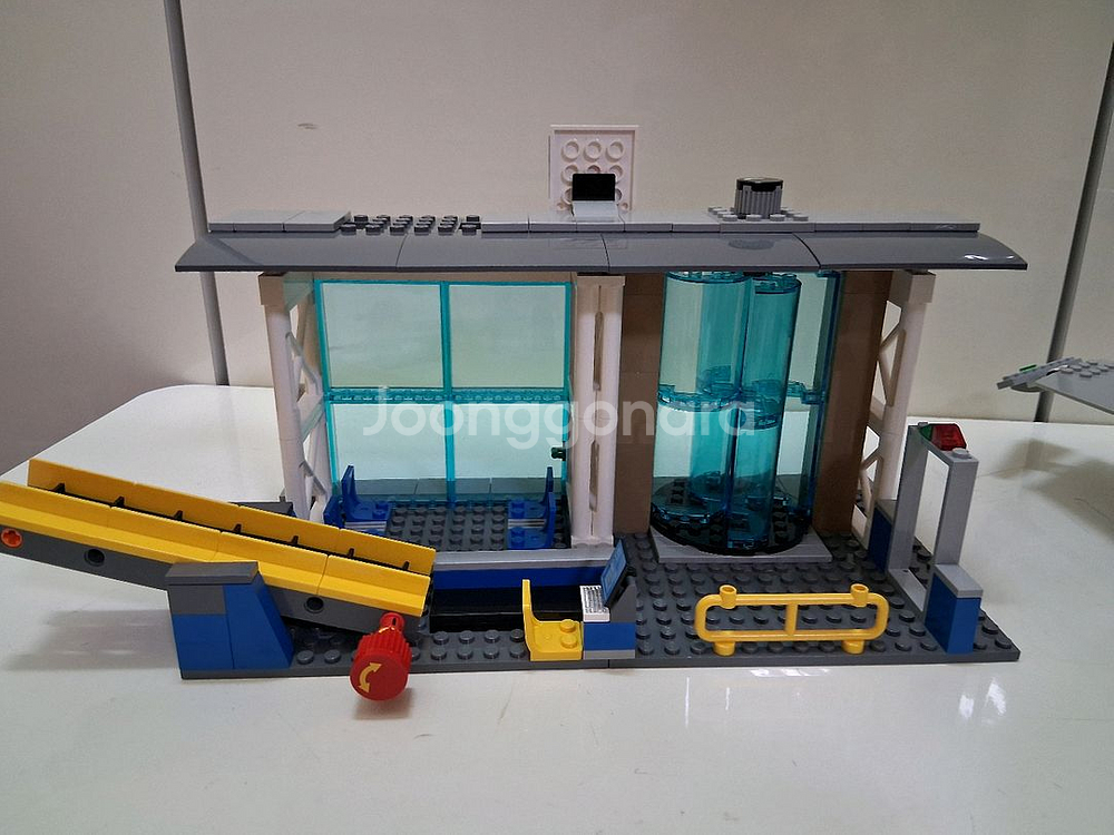 레고 시티 7642 공항--3