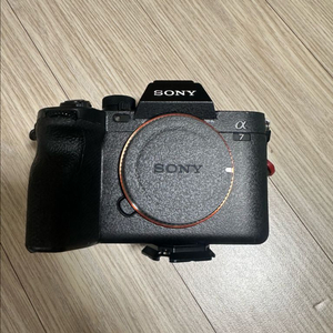 소니 A7m4 미러리스 카메라