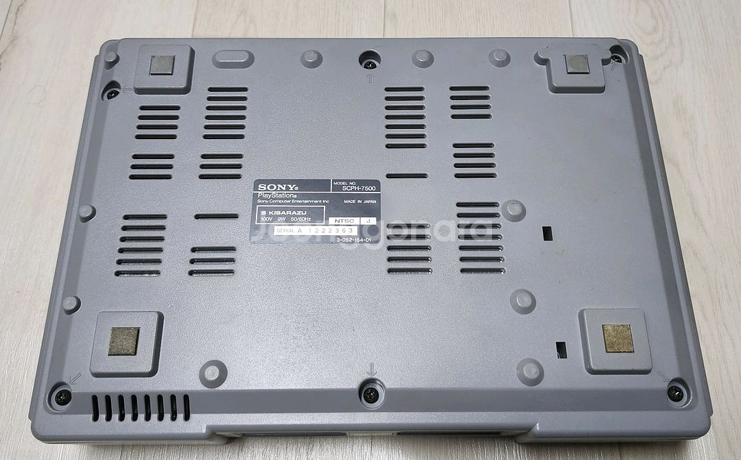 PS1 플스1 본체 셋트와 건콘, 게임샤크, 복사게임 다수 일괄 판매합니다.--1