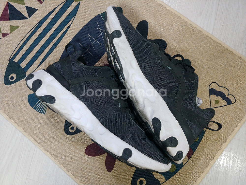 나이키 리액트 엘리먼트 운동화 (275)--1