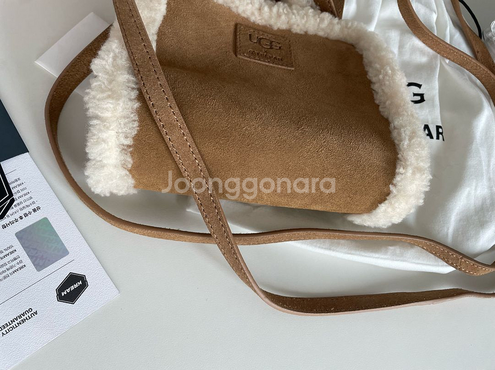 텔파 x 어그 스몰 쇼핑백 체스트넛--7