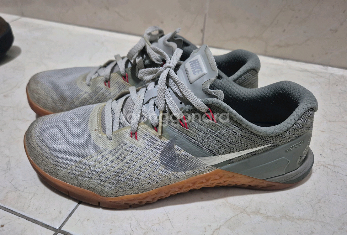 나이키 테일윈드7 운동화--1