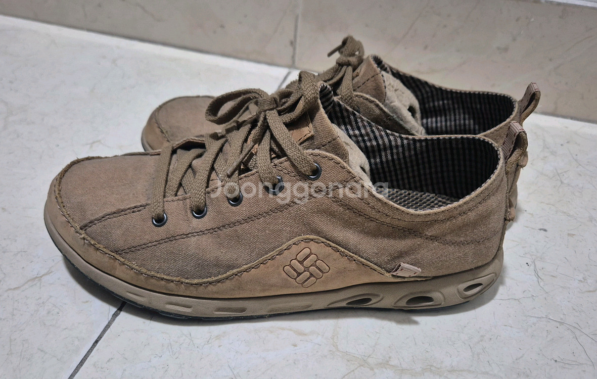 콜럼비아 테크라이트 운동화 270--1