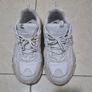 젝시믹스 흰색 운동화