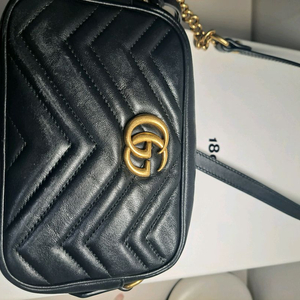 구찌 GG 마몽 마틀라세미니 팝니다