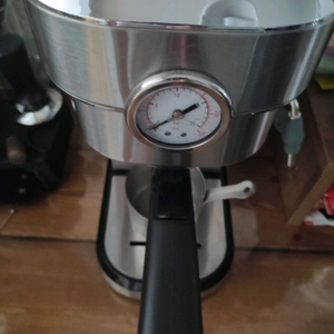 맥널티 에스프레소 가성비 홈카페 커피머신