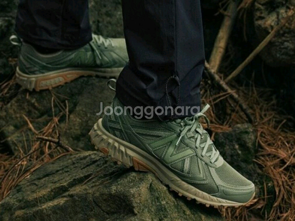 뉴발란스 410 운동화 (240)--8