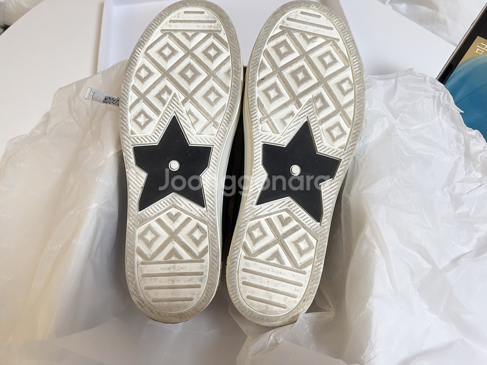 디올스니커즈 39사이즈--2