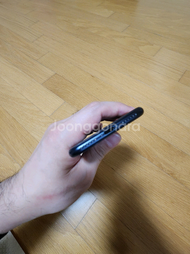 (S급/배터리88%)아이폰SE3 64기가 블랙--6