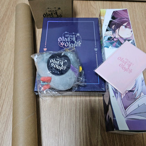 마법소녀 이세계아이돌 굿즈 세트 팝니다.