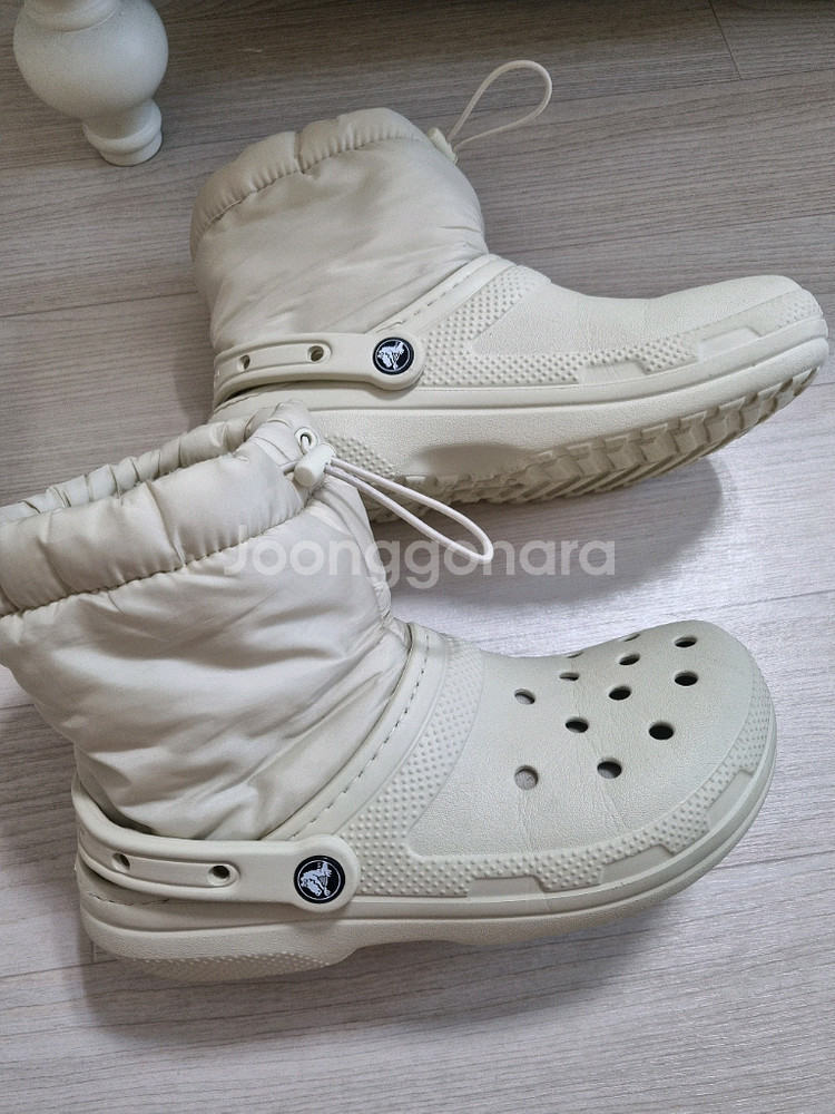 크록스 네오퍼프 본 W8 250--2