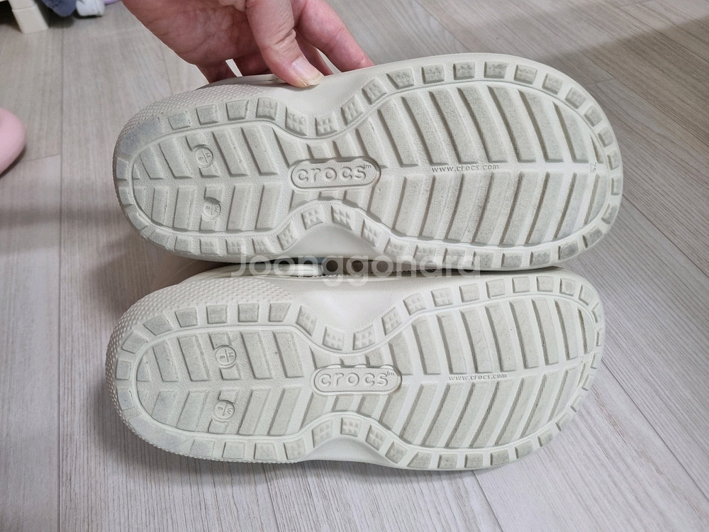 크록스 네오퍼프 본 W8 250--7